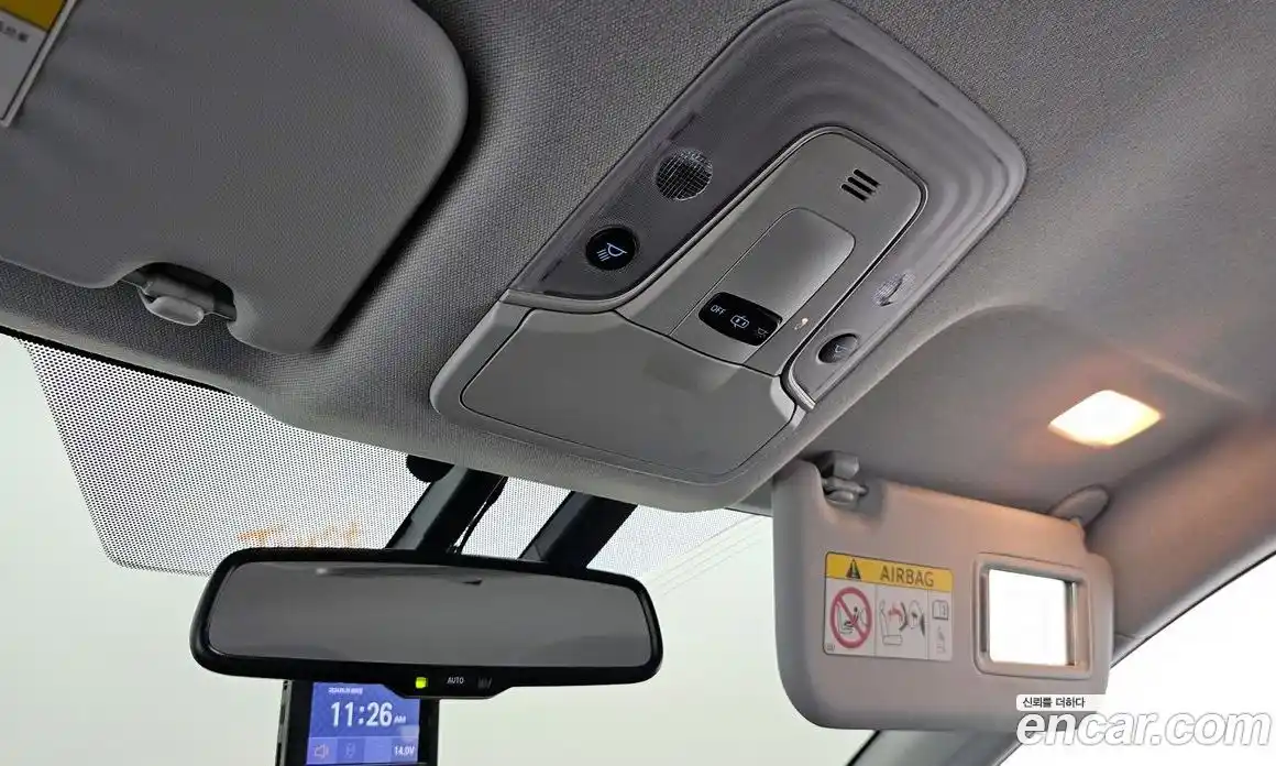 Toyota Prius 2017 1.8 Автомат в Москве № 199616, фото 19