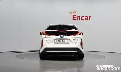 Toyota Prius 2017 1.8 Автомат в Москве № 199616, миниатюра 4