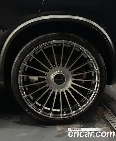 Mercedes-Benz GLC-Class 2023 4.0 Автомат в Москве № 201810, миниатюра 5