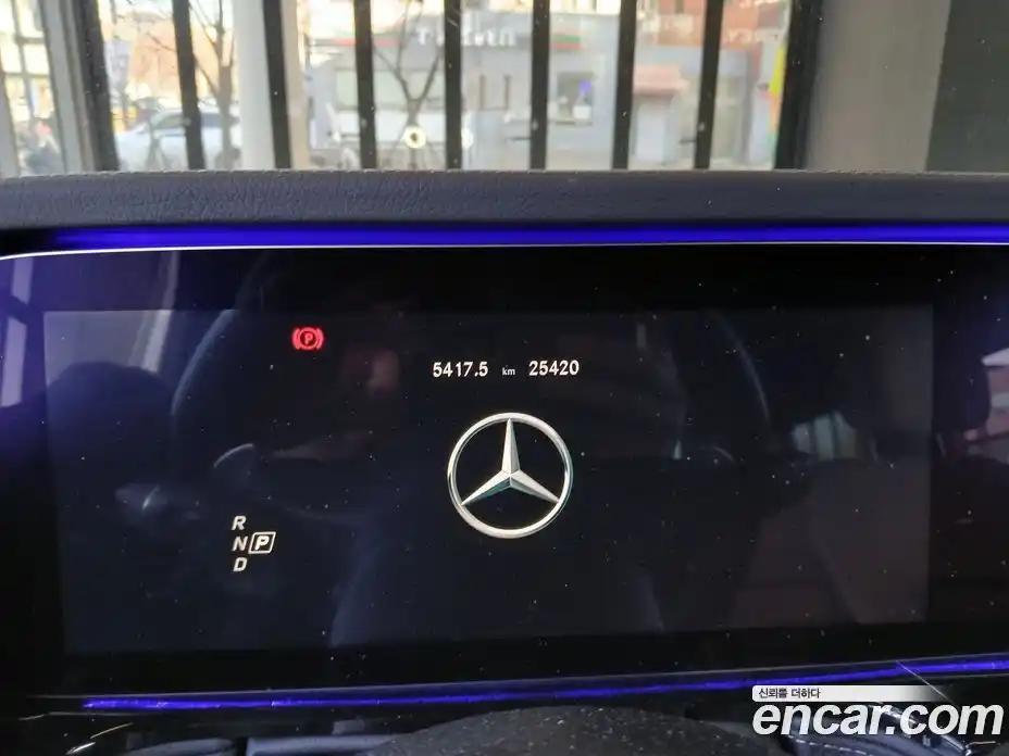 Mercedes-Benz G-Class 2024 4.0 Автомат в Москве № 205767, фото 15