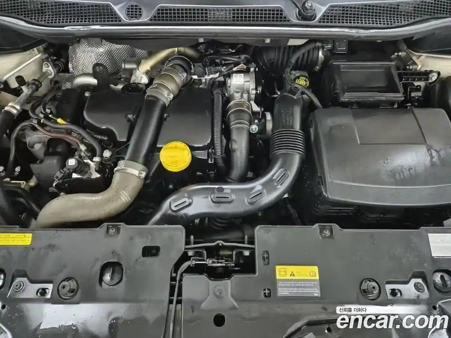 Renault QM3 2014 1.5 Автомат в Москве № 210067, фото 18