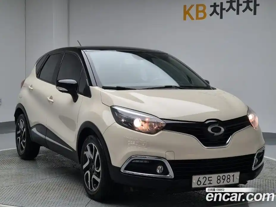 Renault QM3 2014 1.5 Автомат в Москве № 210067, фото 4