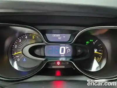 Renault QM3 2014 1.5 Автомат в Москве № 210067, миниатюра 5