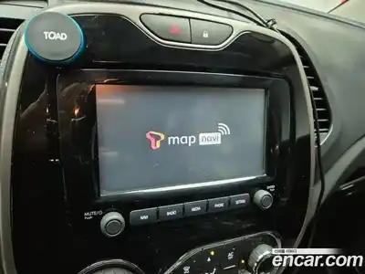 Renault QM3 2014 1.5 Автомат в Москве № 210067, миниатюра 9