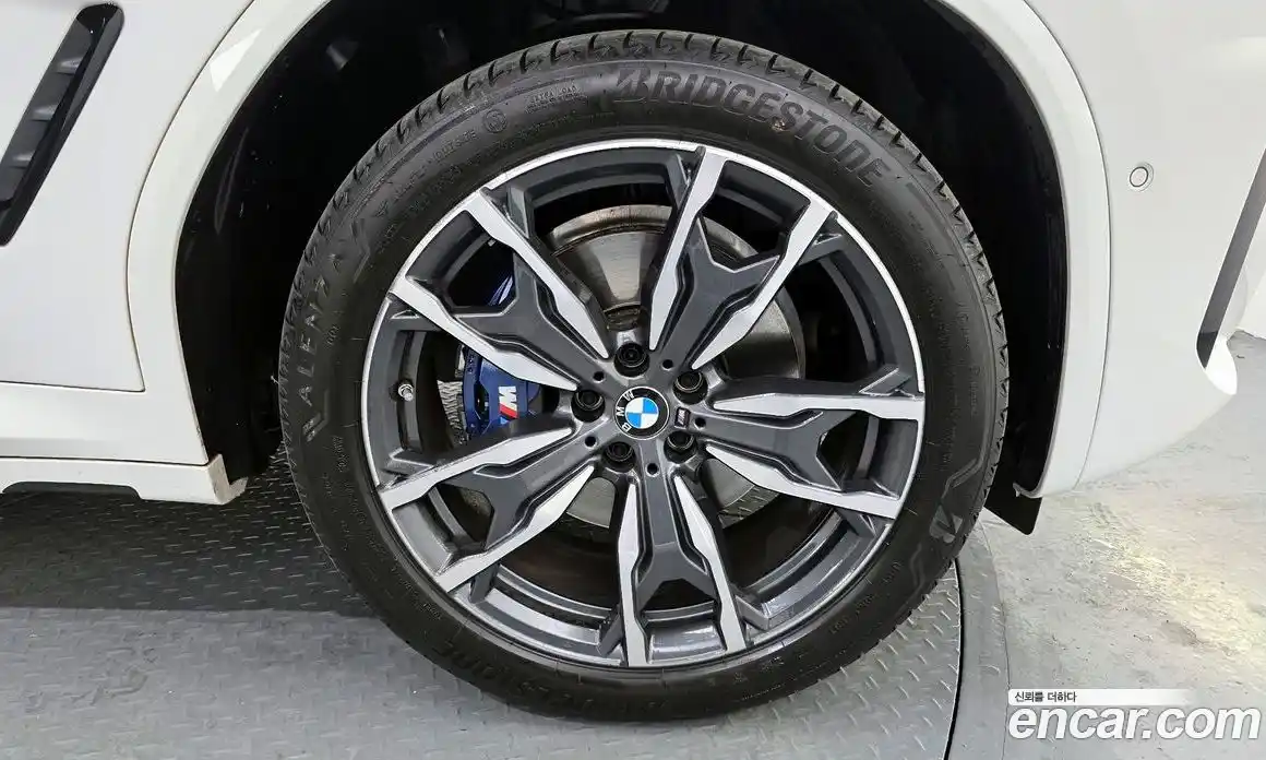 BMW X4 2025 2.0 Автомат в Москве № 210492, фото 4