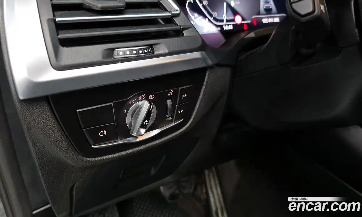 BMW X3 2023 2.0 Автомат в Москве № 211453, фото 12