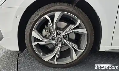 Audi A3 2022 2.0 Автомат в Москве № 212301, миниатюра 5