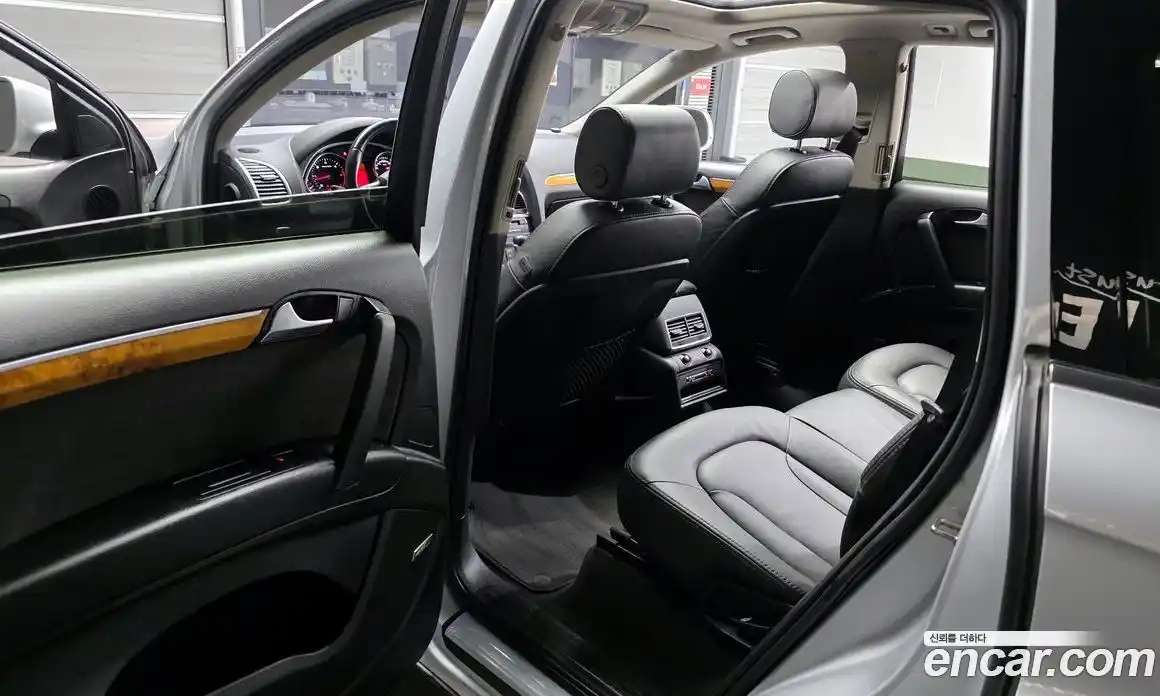 Audi Q7 2011 3.0 Автомат в Москве № 212657, фото 13