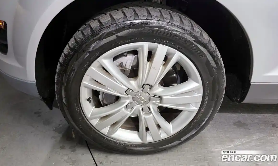 Audi Q7 2011 3.0 Автомат в Москве № 212657, фото 14