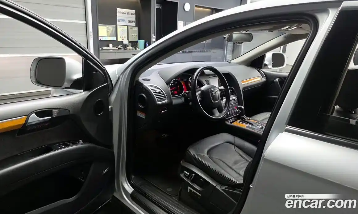 Audi Q7 2011 3.0 Автомат в Москве № 212657, фото 3