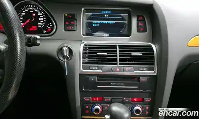 Audi Q7 2011 3.0 Автомат в Москве № 212657, миниатюра 5