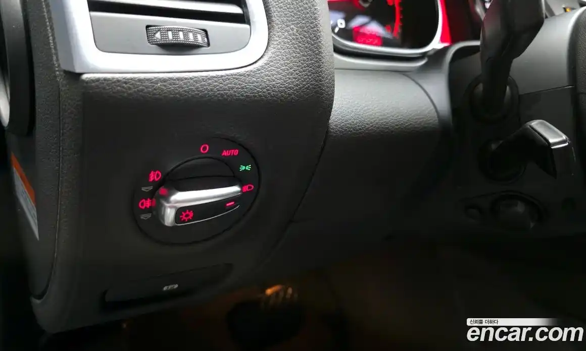 Audi Q7 2011 3.0 Автомат в Москве № 212657, фото 10