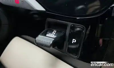 Porsche Taycan 2023 0.1 Автомат в Москве № 213091, миниатюра 12