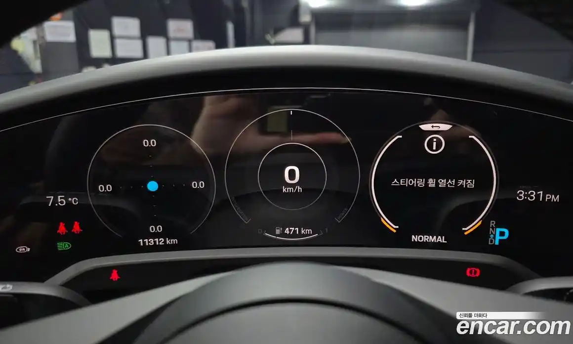 Porsche Taycan 2023 0.1 Автомат в Москве № 213091, фото 16