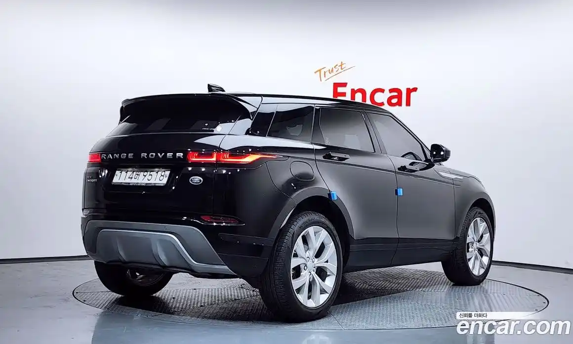 Land Rover Range-Rover Evoque 2020 2.0 Автомат в Москве № 213335, фото 7