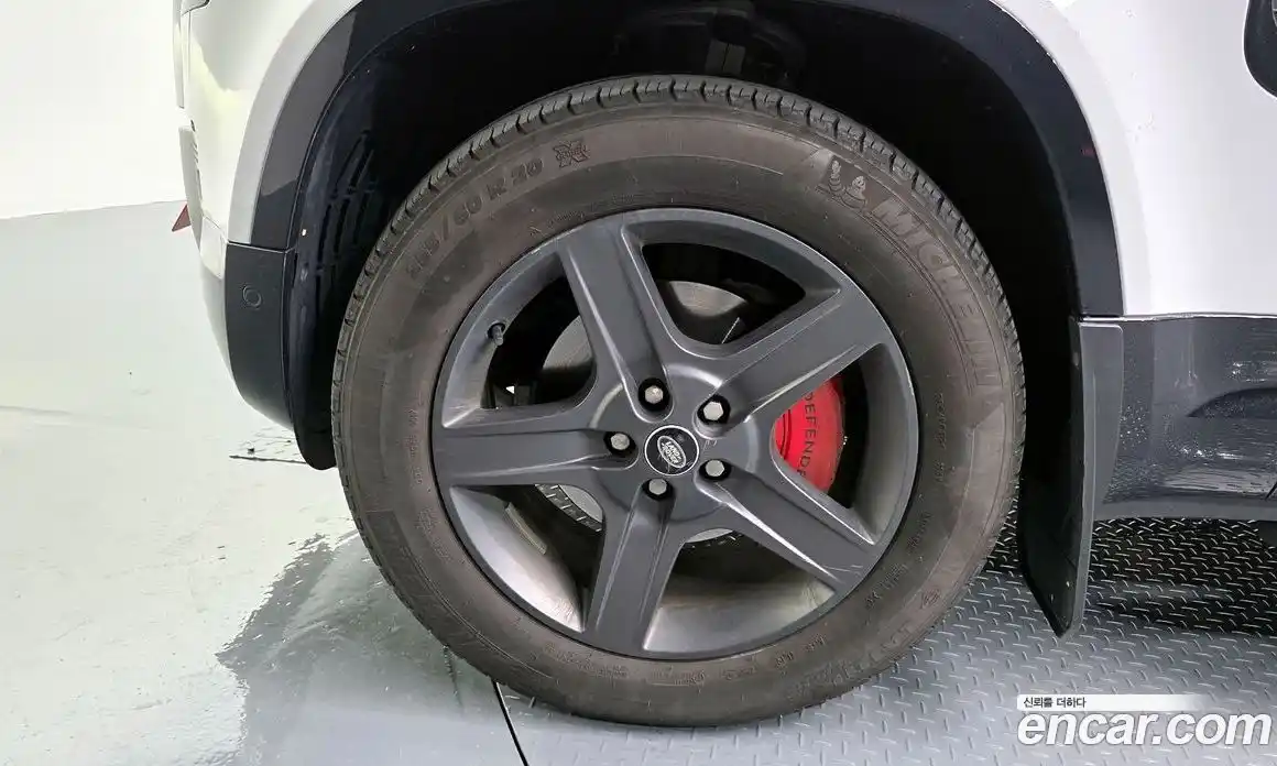 Land Rover Defender 2022 2.0 Автомат в Москве № 213355, фото 12