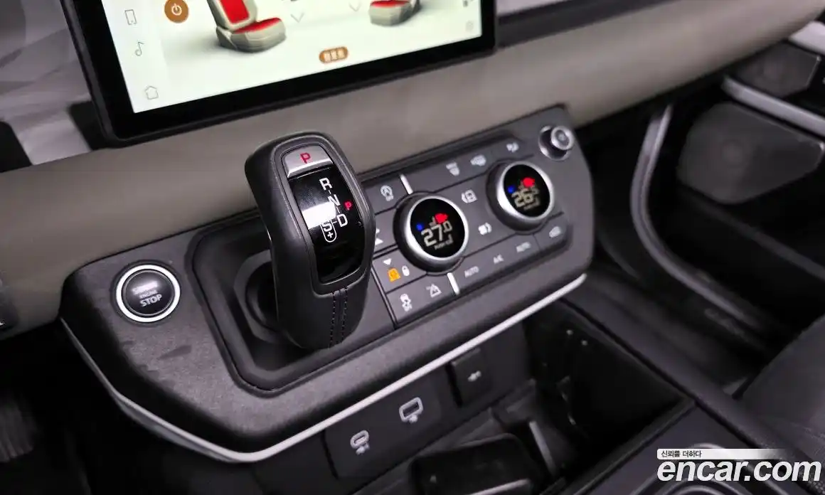 Land Rover Defender 2022 2.0 Автомат в Москве № 213355, фото 15