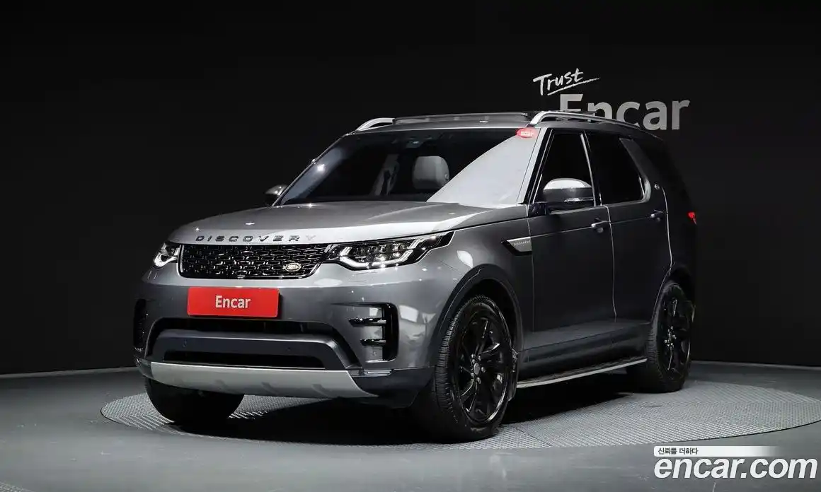 Land Rover Discovery 2017 2.0 Автомат в Москве № 213522, фото 1