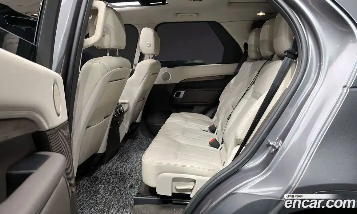 Land Rover Discovery 2017 2.0 Автомат в Москве № 213522, фото 13