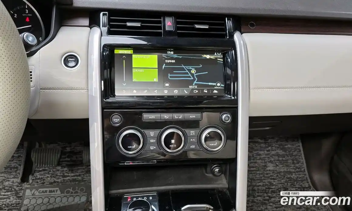 Land Rover Discovery 2017 2.0 Автомат в Москве № 213522, фото 16