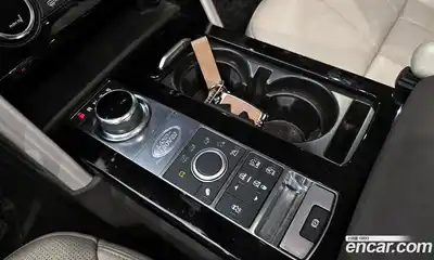 Land Rover Discovery 2017 2.0 Автомат в Москве № 213522, миниатюра 9