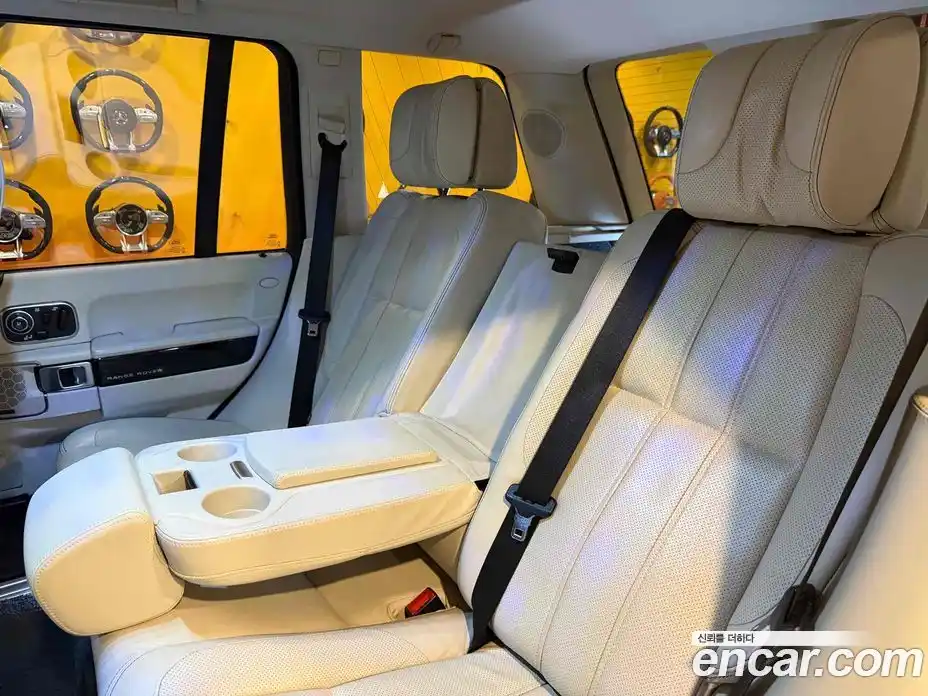 Land Rover Range-Rover 2012 4.4 Автомат в Москве № 213729, фото 14