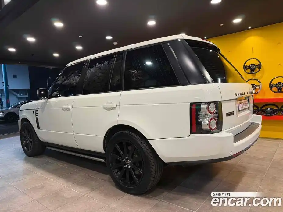 Land Rover Range-Rover 2012 4.4 Автомат в Москве № 213729, фото 19