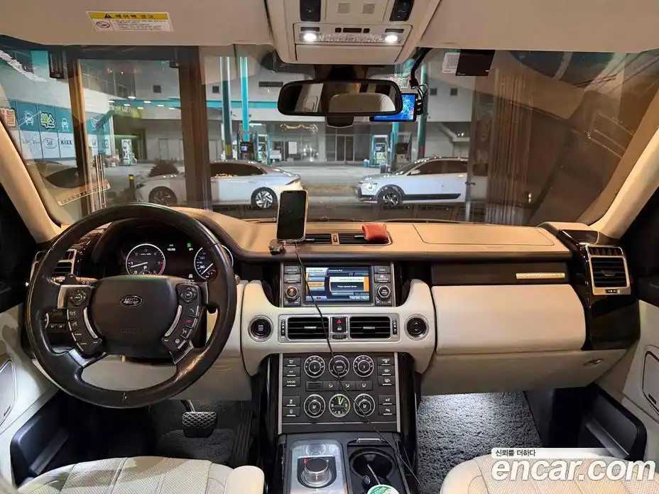 Land Rover Range-Rover 2012 4.4 Автомат в Москве № 213729, фото 7