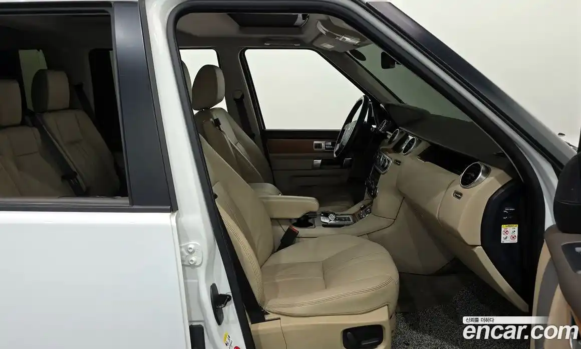 Land Rover Discovery 2013 3.0 Автомат в Москве № 213817, фото 13