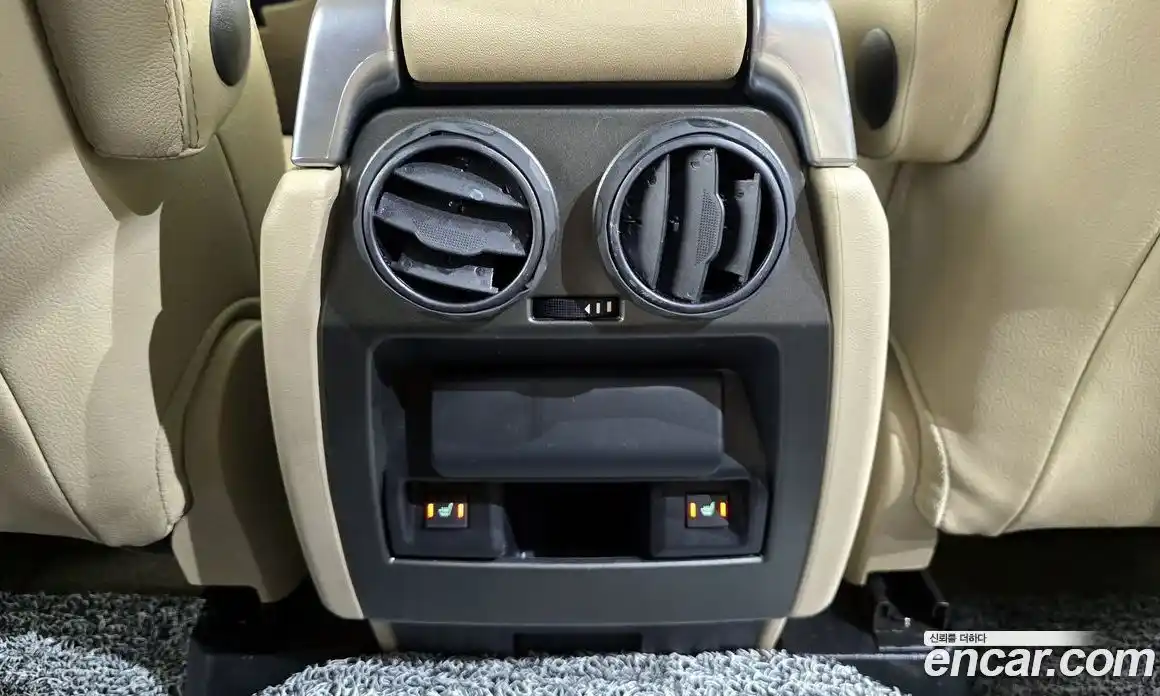 Land Rover Discovery 2013 3.0 Автомат в Москве № 213817, фото 14