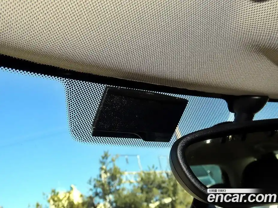 Mini Cooper 2015 1.5 Автомат в Москве № 214147, фото 15