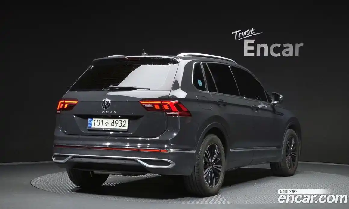 Volkswagen Tiguan 2021 2.0 Автомат в Москве № 214962, фото 19