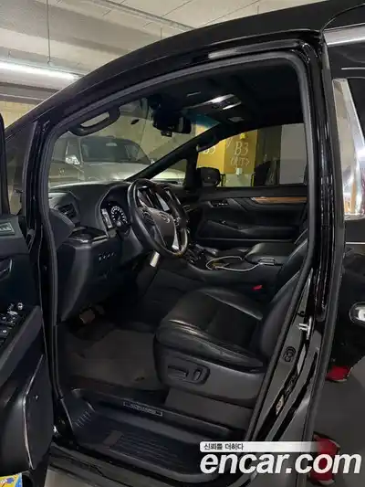 Toyota Alphard 2016 3.5 Автомат в Москве № 215672, миниатюра 4