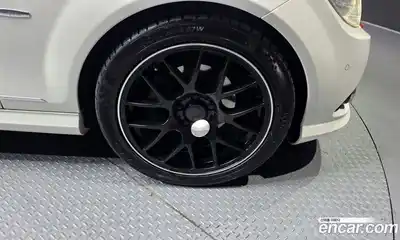 Mercedes-Benz C-Class 2010 2.5 Автомат в Москве № 215956, миниатюра 4