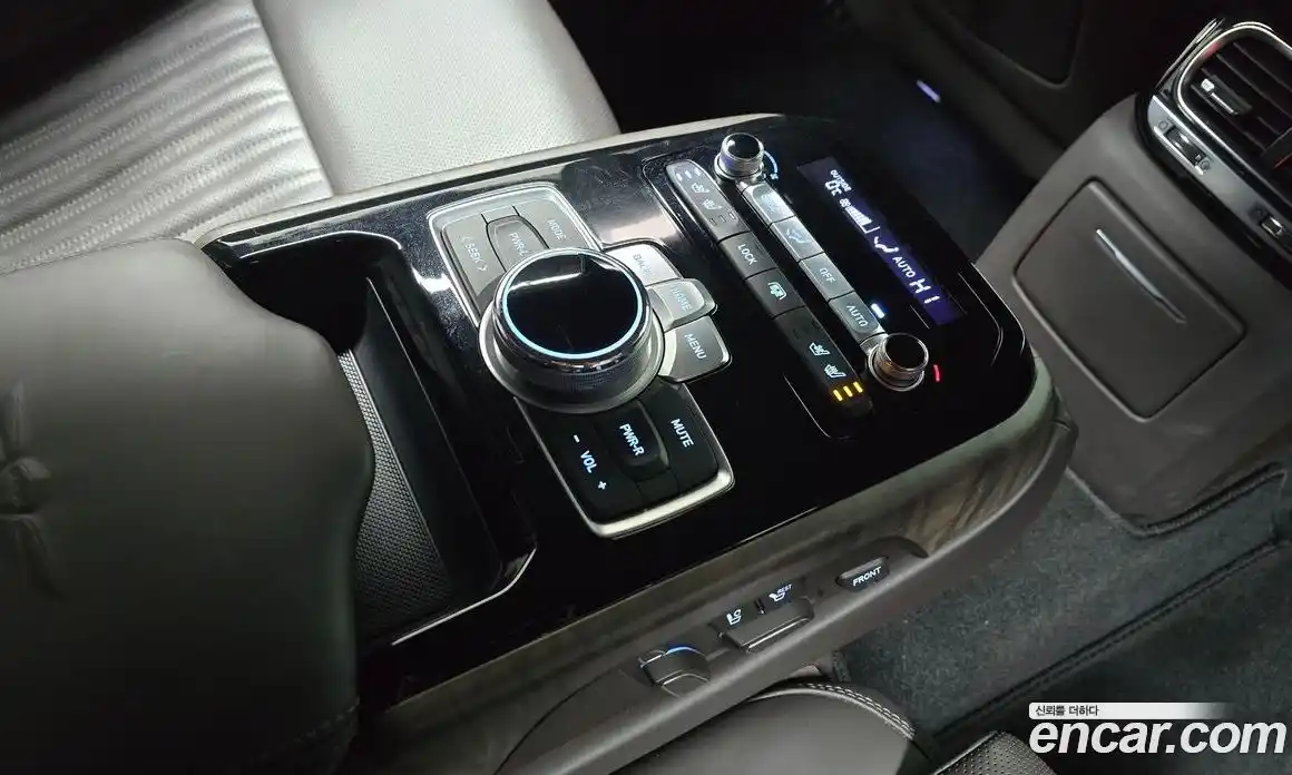 Genesis G90 2019 3.8 Автомат в Москве № 21688, фото 5