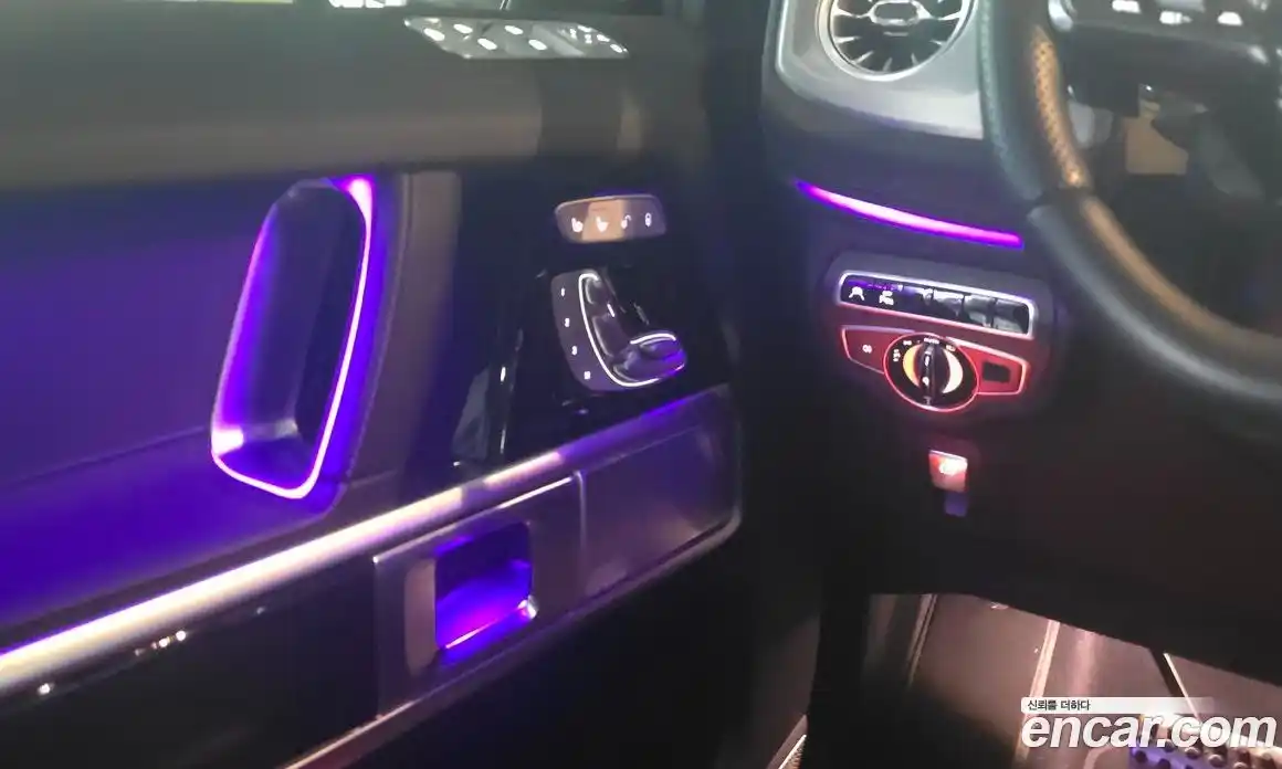 Mercedes-Benz G-Class 2024 4.0 Автомат в Москве № 221935, фото 11