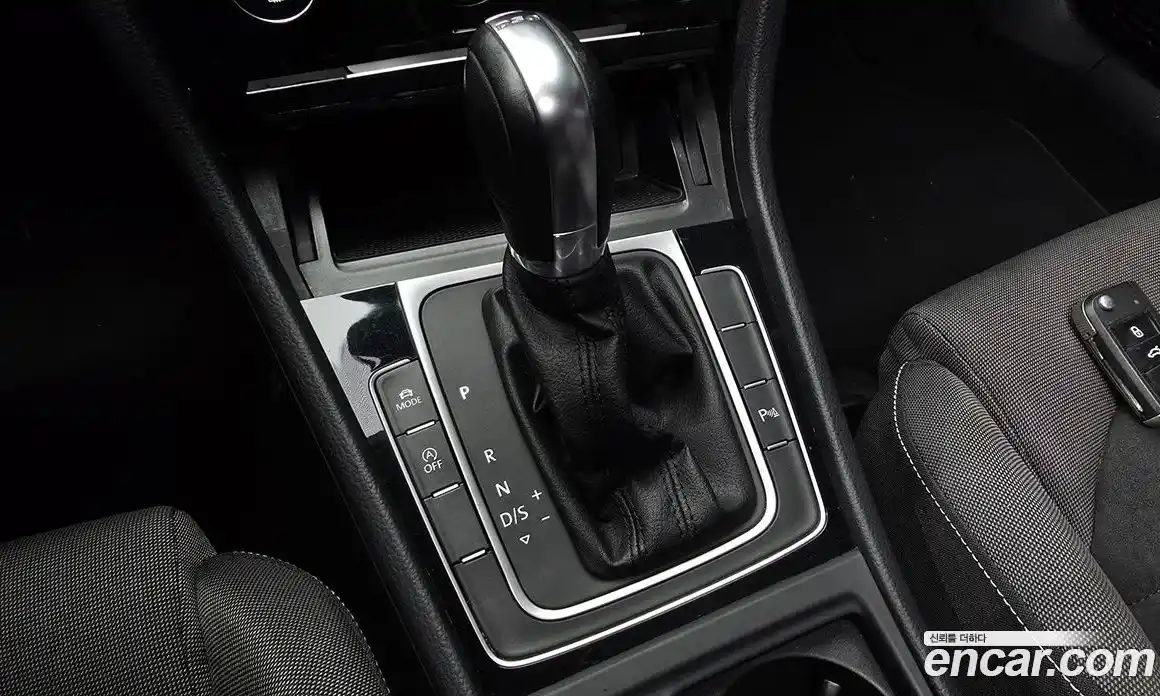 Volkswagen Golf 2014 2.0 Автомат в Москве № 223809, фото 4