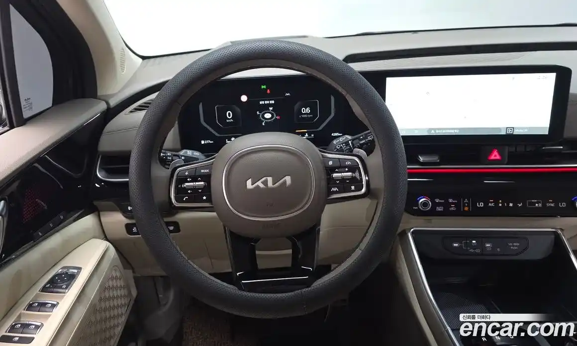 Kia Canival 2024 3.5 Автомат в Москве № 224673, фото 3