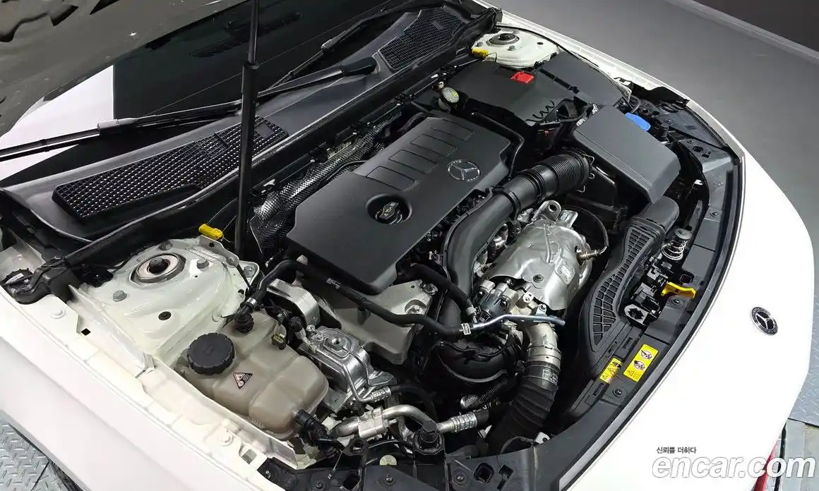 Mercedes-Benz A-Class 2023 2.0 Автомат в Москве № 224763, фото 5