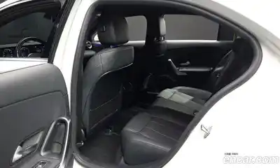 Mercedes-Benz A-Class 2023 2.0 Автомат в Москве № 224763, миниатюра 8