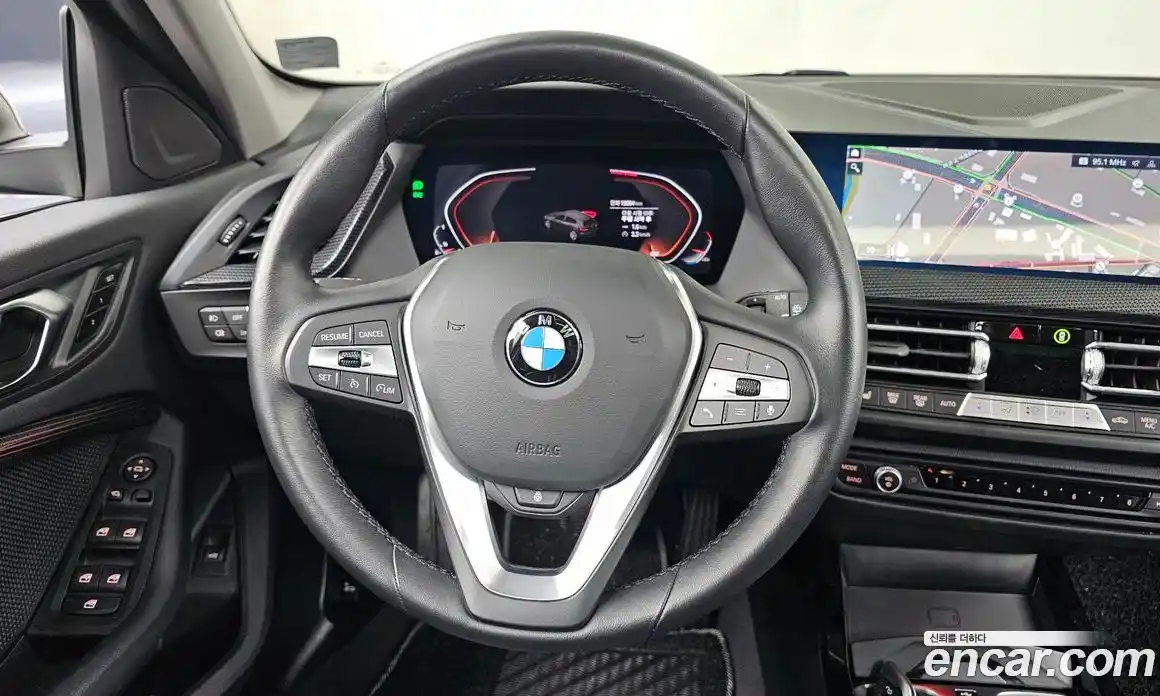 BMW 1-Series 2024 2.0 Автомат в Москве № 228001, фото 17