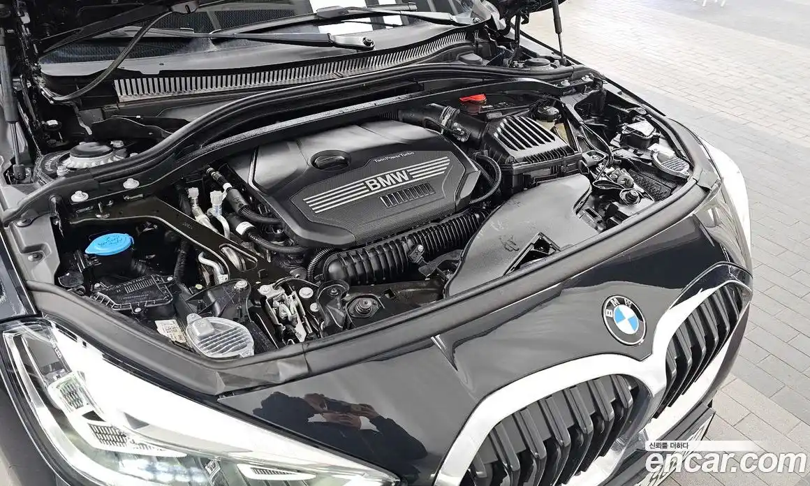 BMW 1-Series 2024 2.0 Автомат в Москве № 228001, фото 8