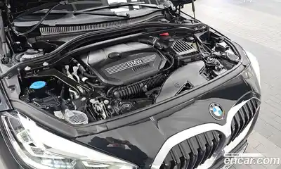 BMW 1-Series 2024 2.0 Автомат в Москве № 228001, миниатюра 8