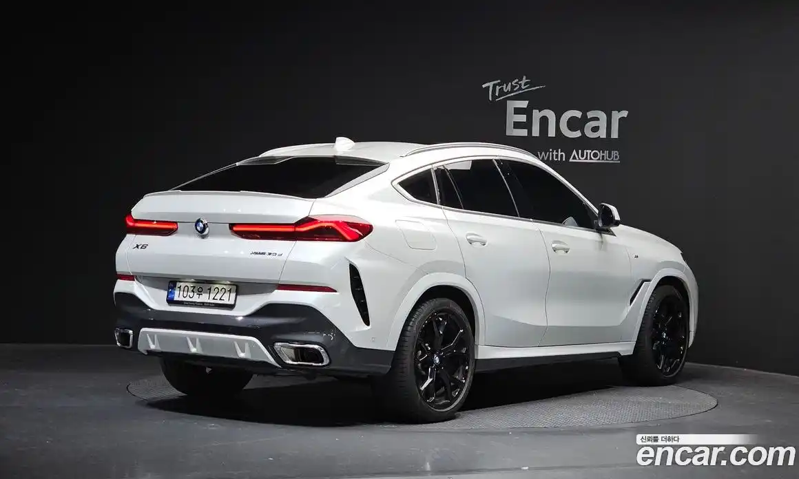 BMW X6 2023 3.0 Автомат в Москве № 228262, фото 6