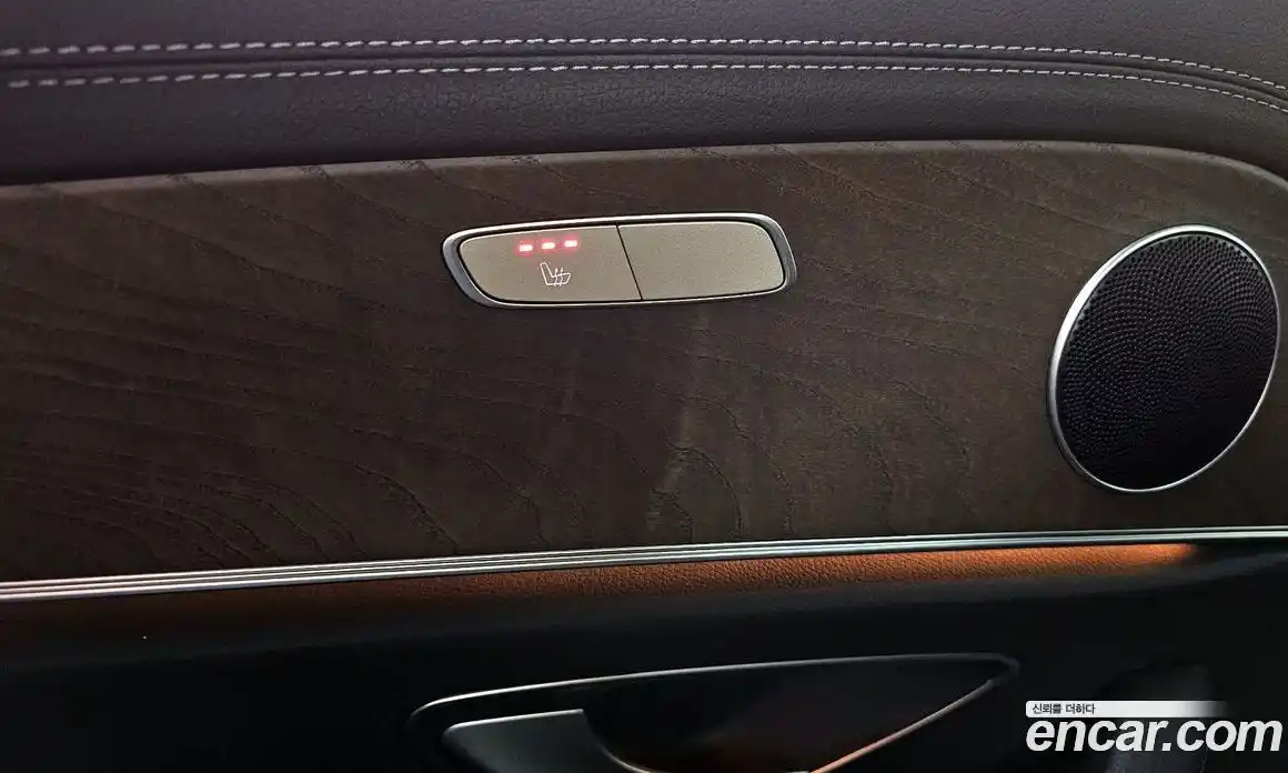 Mercedes-Benz E-Class 2022 2.0 Автомат в Москве № 229639, фото 16