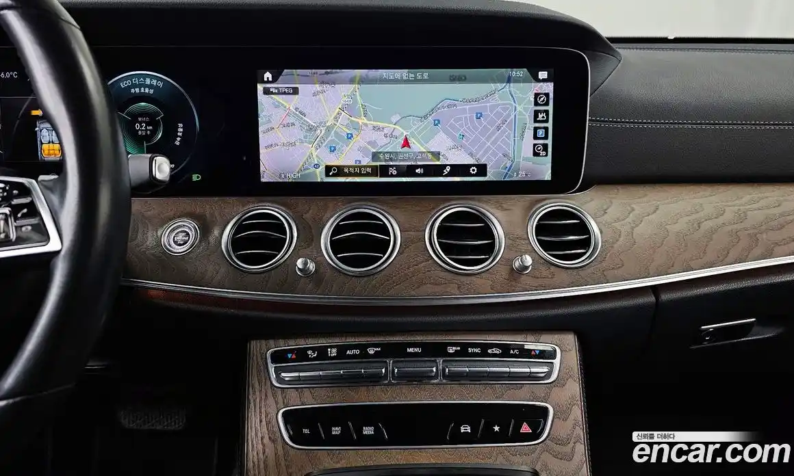 Mercedes-Benz E-Class 2022 2.0 Автомат в Москве № 229639, фото 19