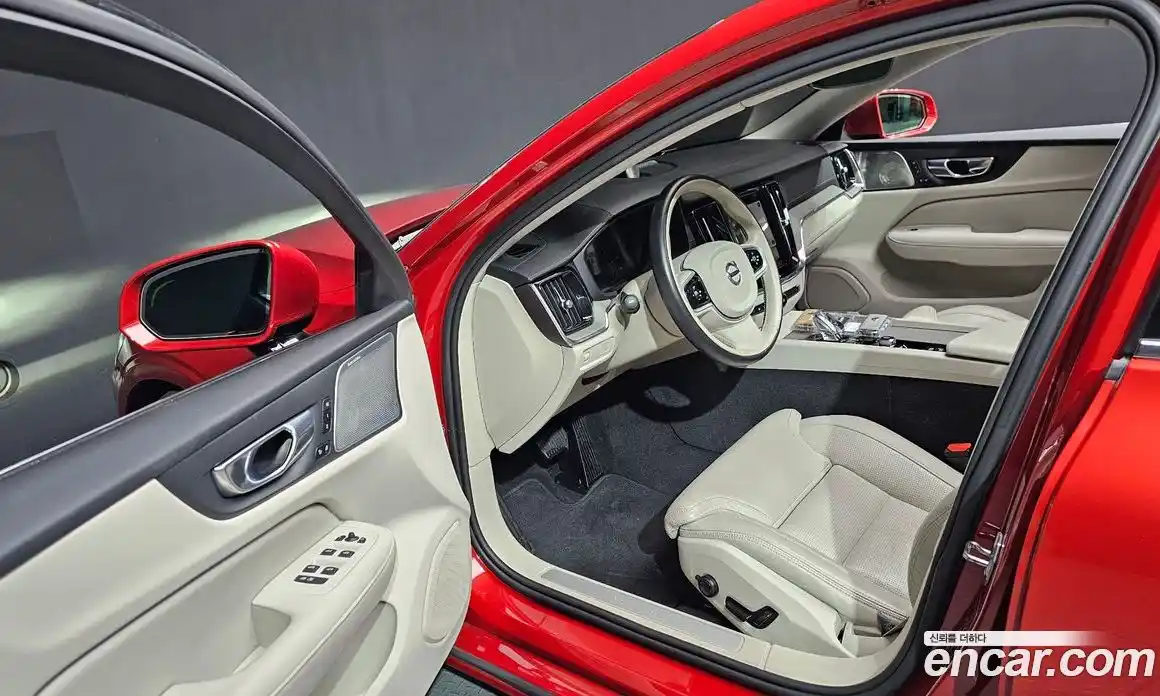 Volvo S60 2021 2.0 Автомат в Москве № 230405, фото 17