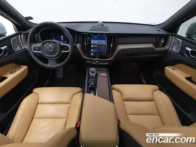 Volvo XC60 2024 2.0 Автомат в Москве № 230865, миниатюра 7