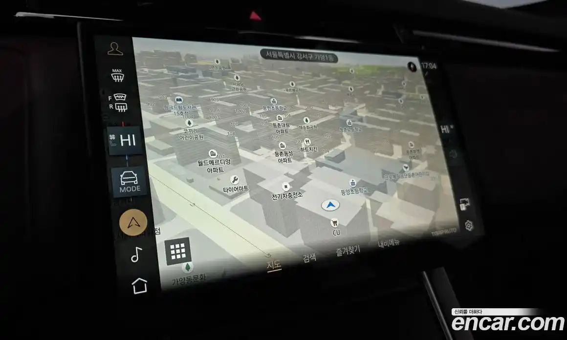 Land Rover Range-Rover Velar 2025 3.0 Автомат в Москве № 231103, фото 12