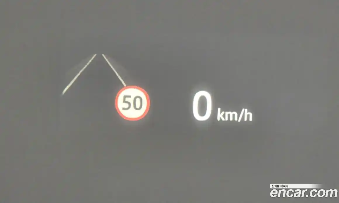 Land Rover Range-Rover Velar 2025 3.0 Автомат в Москве № 231103, фото 10